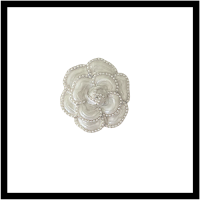 Broche CAMÉLIA blanche